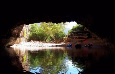 Altınbeşik Mağarası Milli Parkı Kamp Alanı